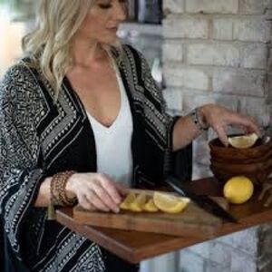 Women's Black and White Patterned Cardigan